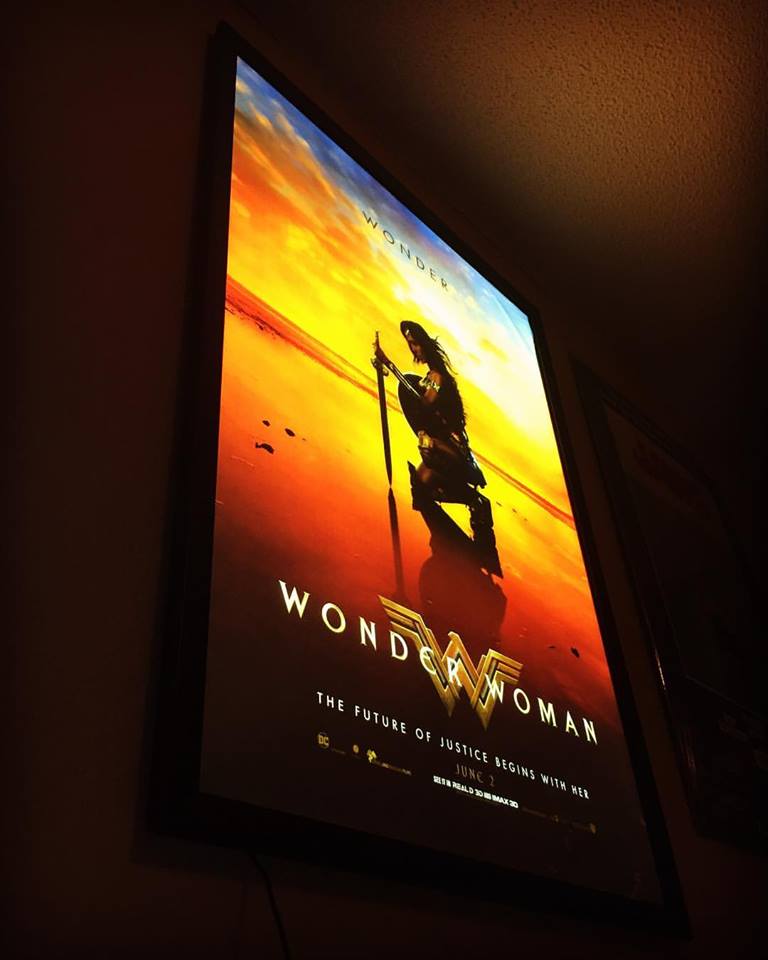 5-PACK Glowbox “World Famous" LED Poster Frames