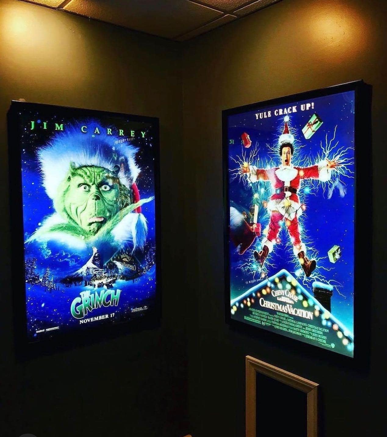 10-PACK Glowbox "World Famous" LED Poster Frames