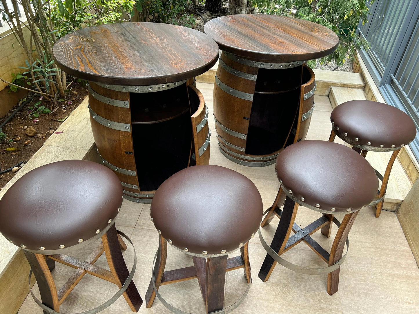 Whiskey & Wine Barrel Double Liquor Cabinet — Door Storage Shelf, 0–8 Stools