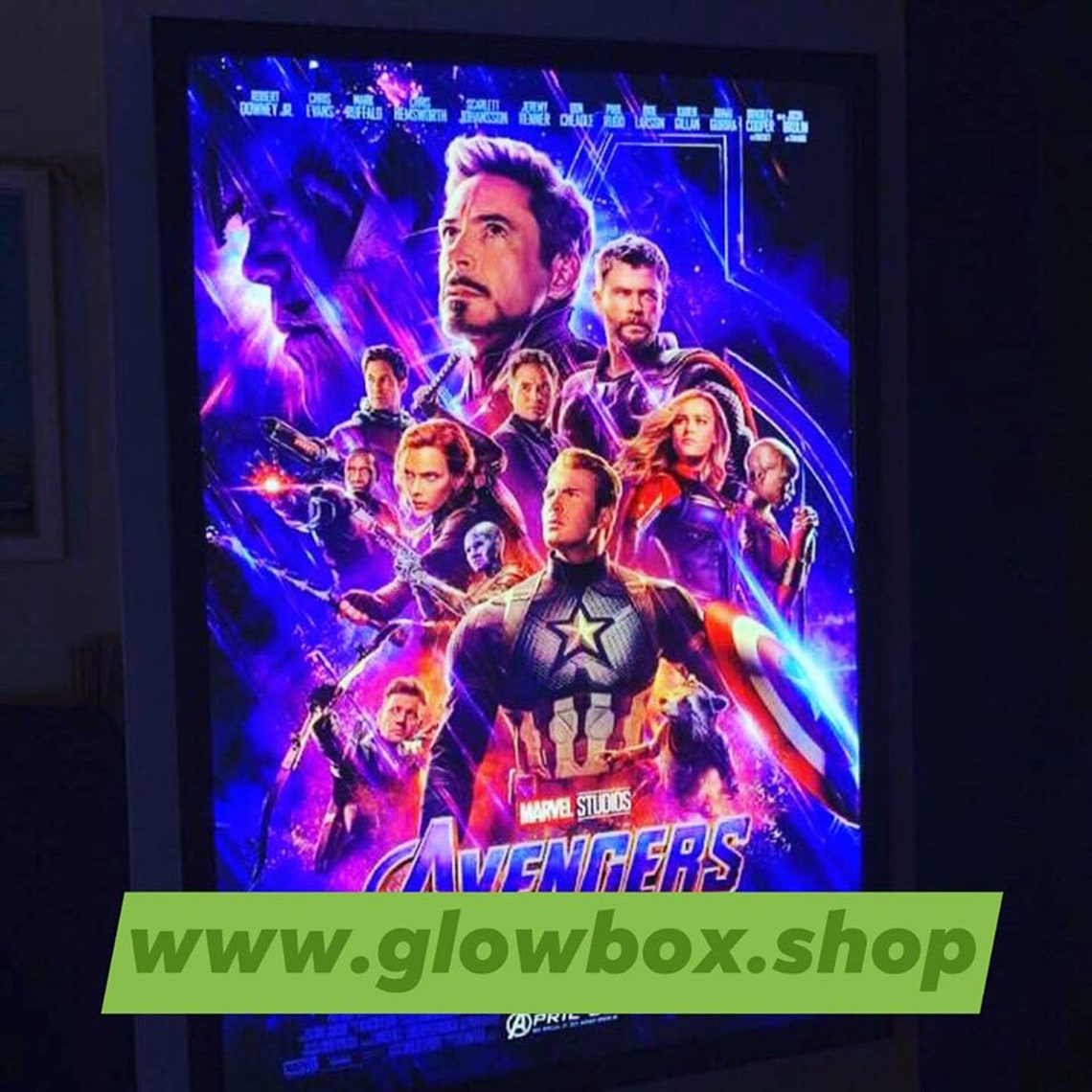 8-PACK Glowbox "World Famous" LED Poster Frames