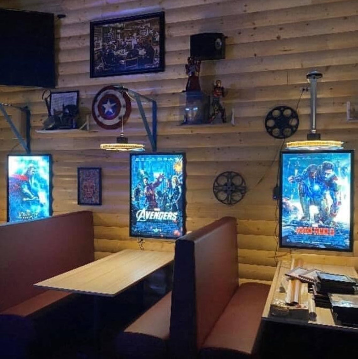 9-PACK Glowbox "World Famous" LED Poster Frames